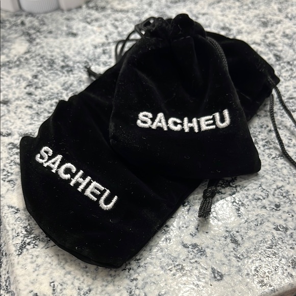 Sacheu Other - Sacheu Silver Gua Sha Set with Pouch